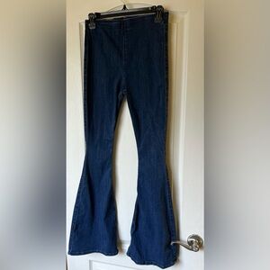 Hollister XS Flare Jeans